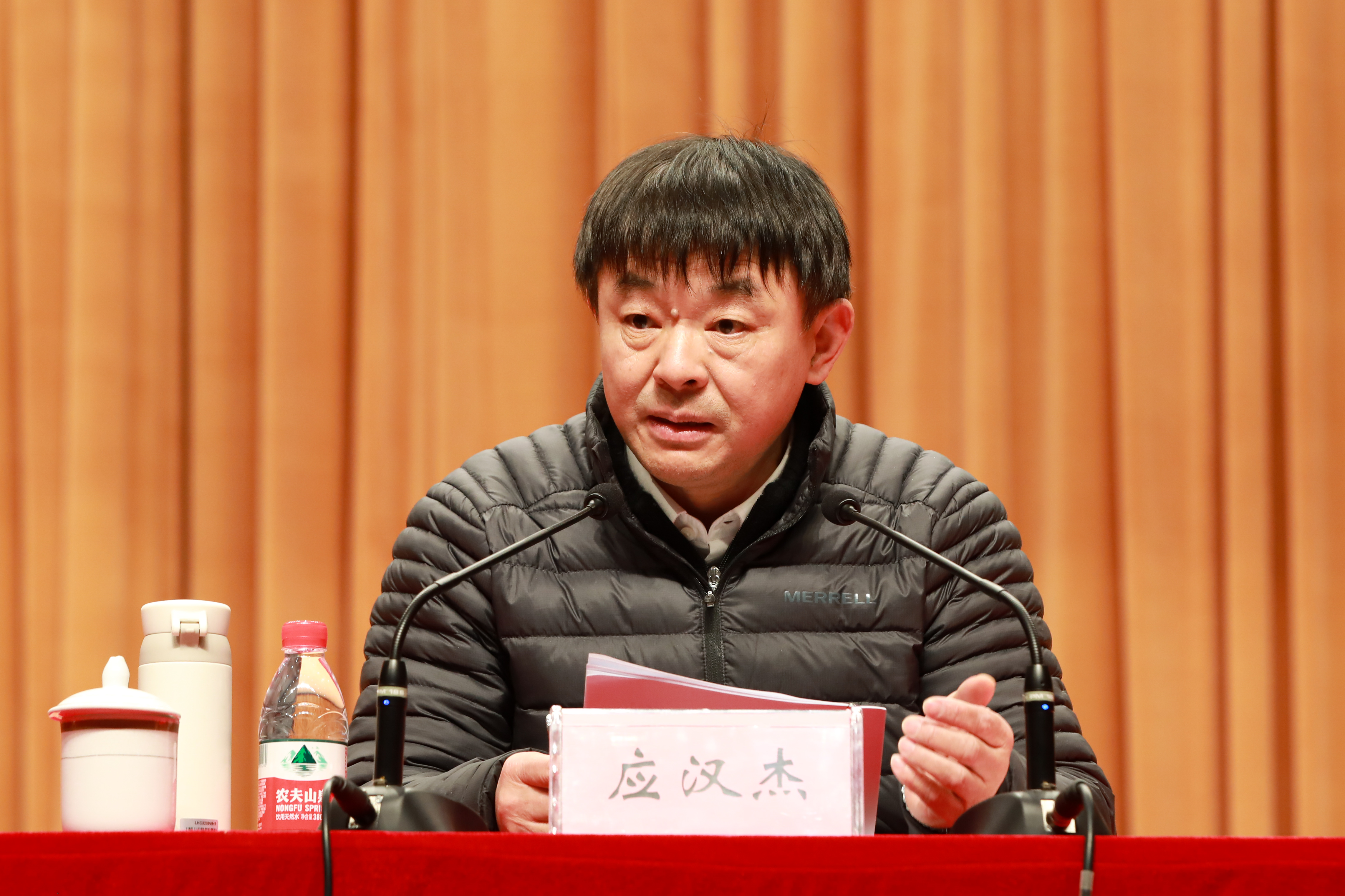 张晓宏强调,全面做好学校2024年各项工作,一是要雷厉风行抓落实,抓住